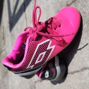 Toddler girl's soccer cleats